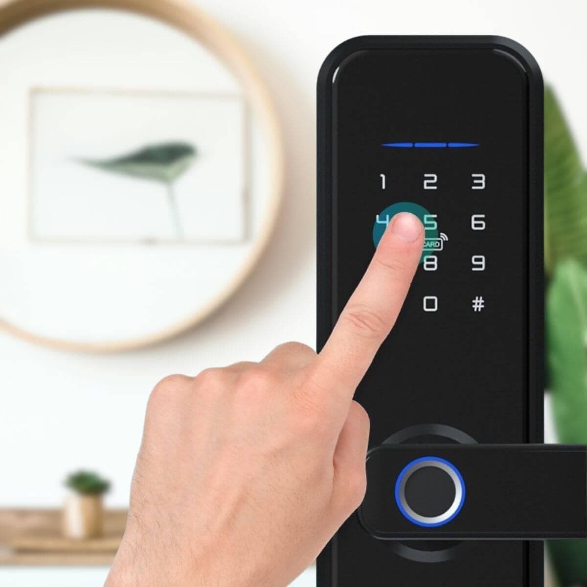Connected electronic lock with fingerprint reader — BT Security